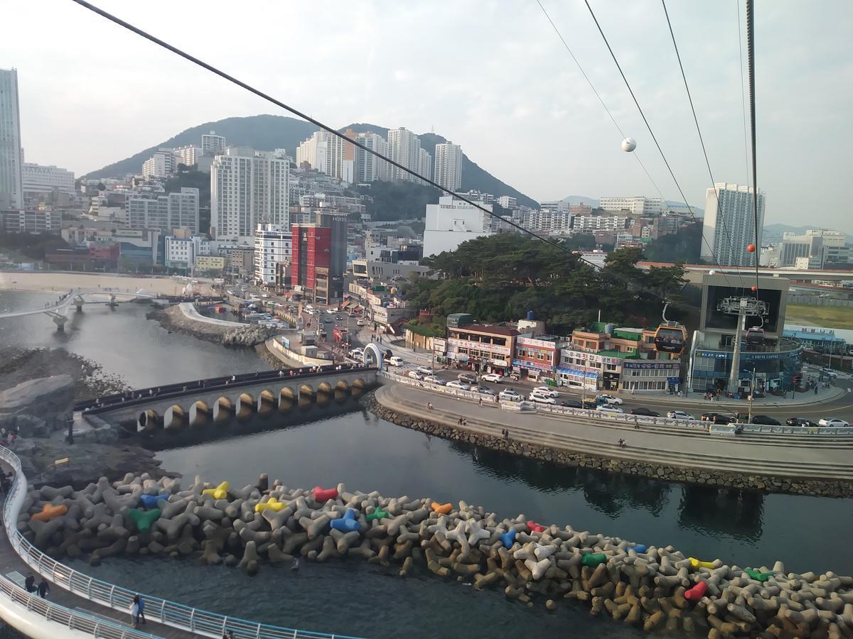 Busan Backpackers Экстерьер фото