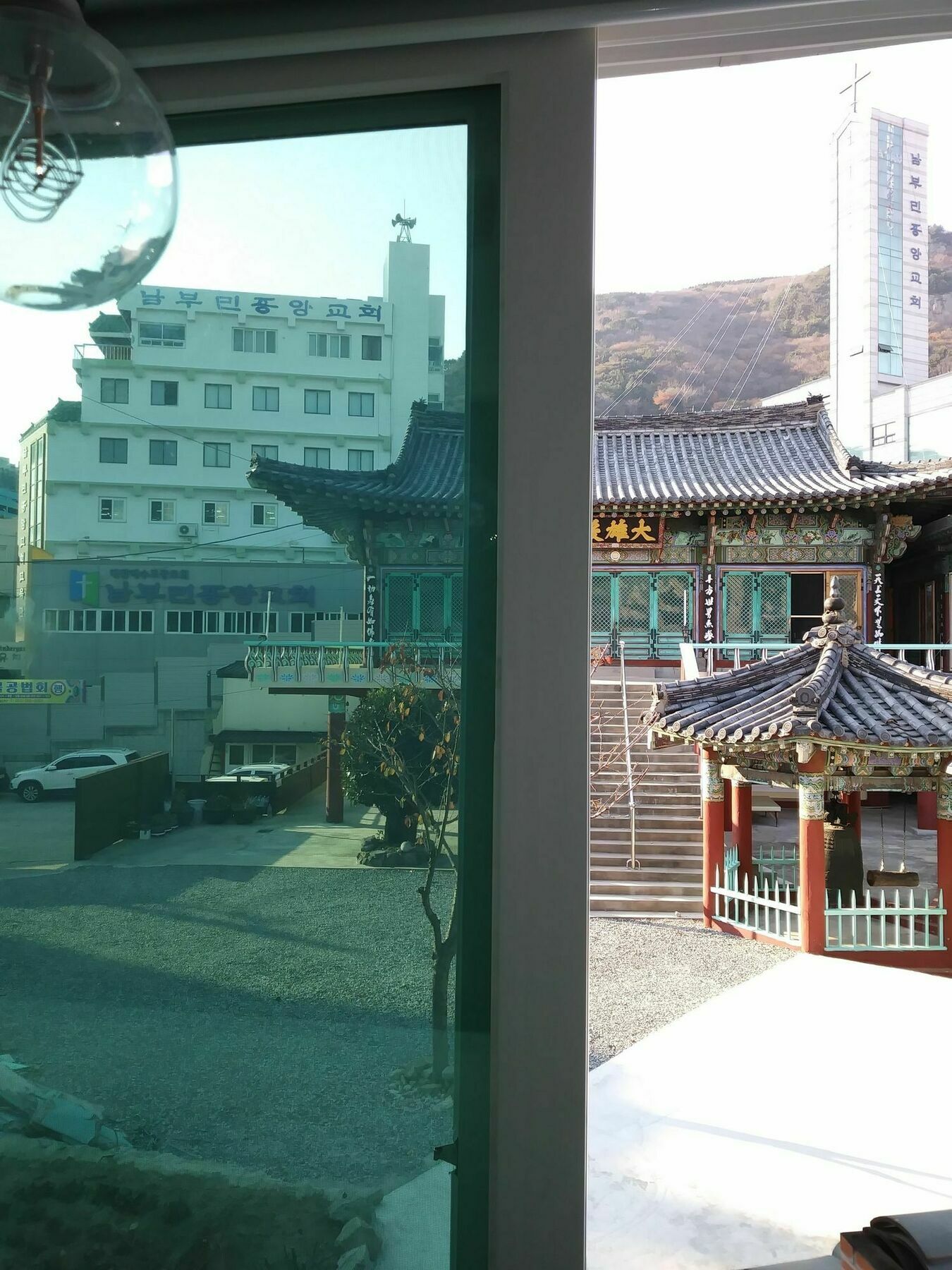 Busan Backpackers Экстерьер фото