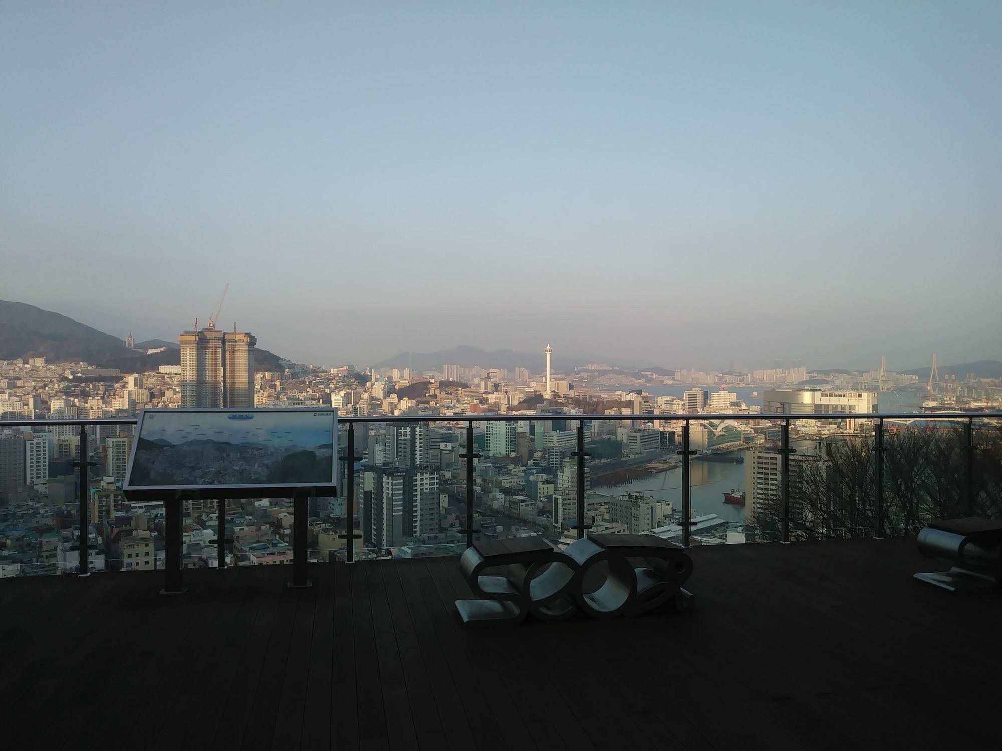 Busan Backpackers Экстерьер фото