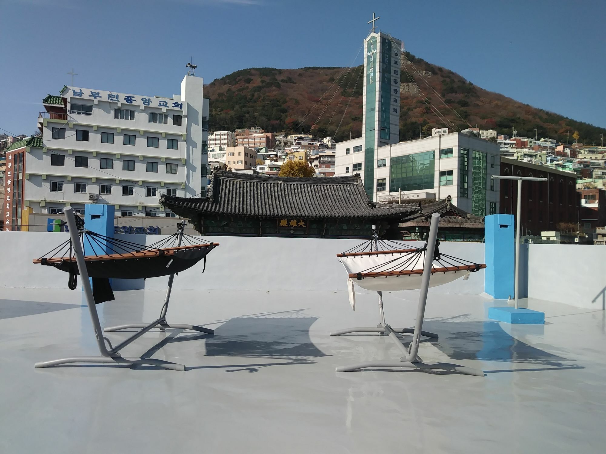 Busan Backpackers Экстерьер фото